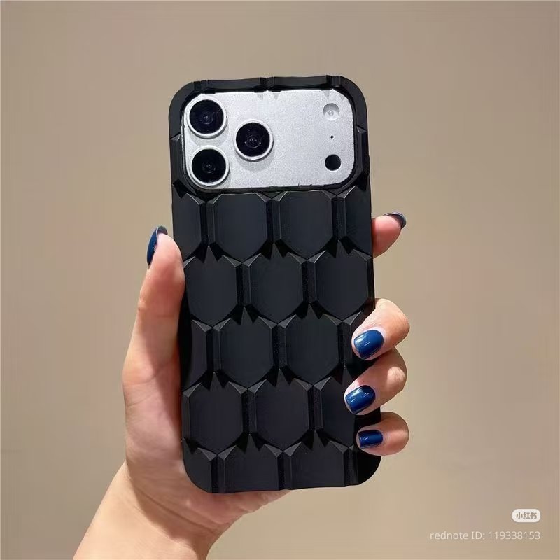 Camera_104104eo31uulii0t2il6eqa6hs2es0000000009dp83ri-1.jpg.jpeg Luxury 3D Geometric Armor Case for iPhone – Premium Shockproof Protective Cover - Image 1